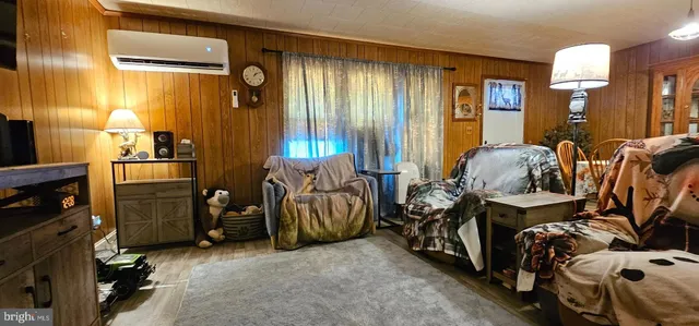 $260,000 | 27351 Phoenix Church Road, Crisfield, MD 21817