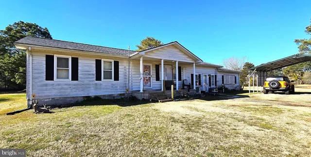 $260,000 | 27351 Phoenix Church Road, Crisfield, MD 21817