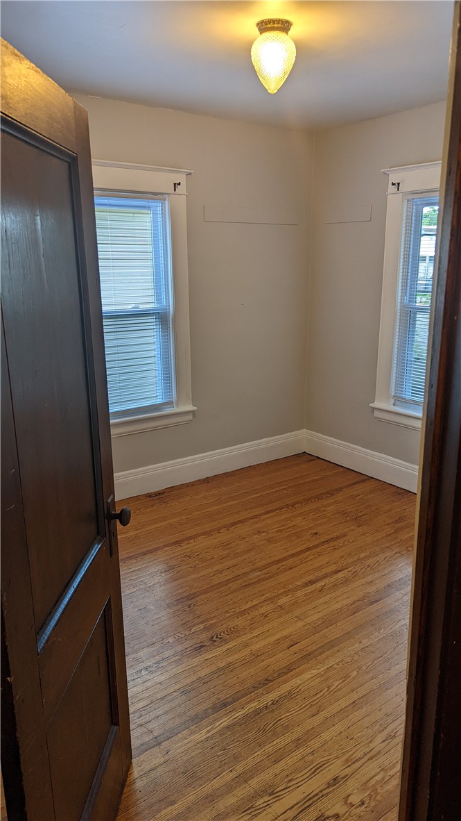 36 Morningside Park Rochester, NY 14607 - Photo 11 of 15