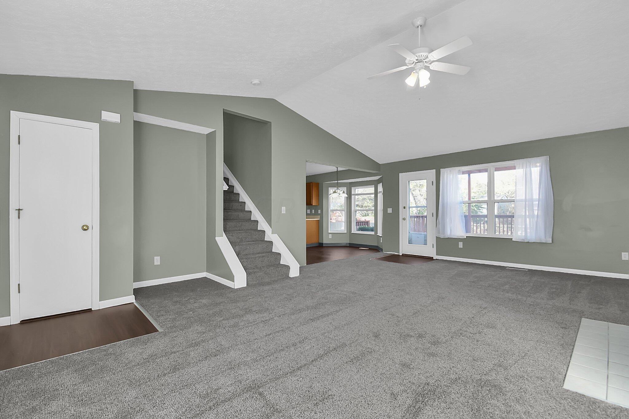 3379 Retriever Road Columbus, OH 43232 - Photo 7 of 34 Great Room