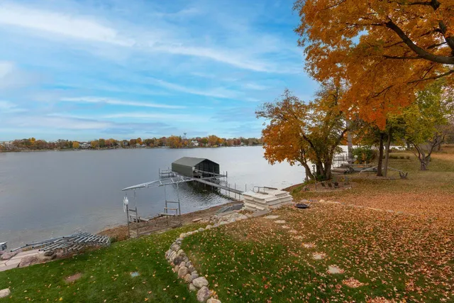 $924,500 | 4408 Denbigh Road, Mound, MN 55364