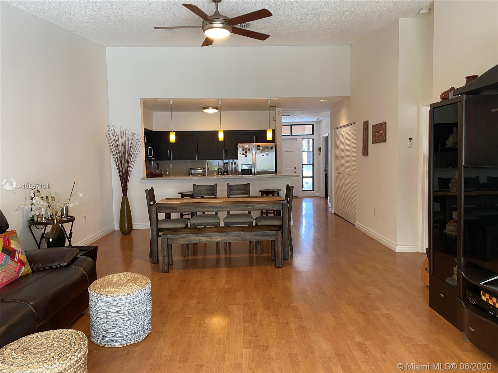 8547 Ardoch Road Miami Lakes, FL 33016 - Photo 14 of 41 Gallery Image 14