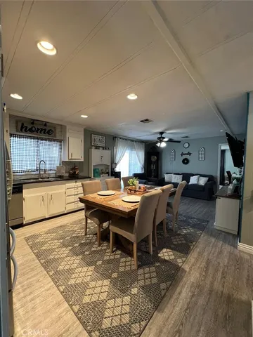 $189,999 | 201 West Collins Avenue, Unit 40, Orange, CA 92867