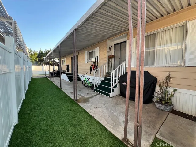 $189,999 | 201 West Collins Avenue, Unit 40, Orange, CA 92867