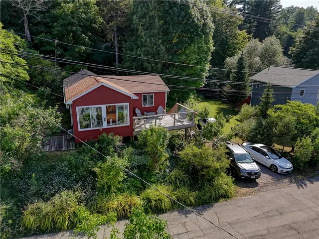 $180,000 | 8258 South Shore Road, Sodus, NY 14555