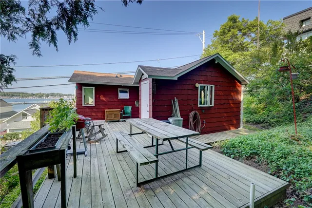 $180,000 | 8258 South Shore Road, Sodus, NY 14555