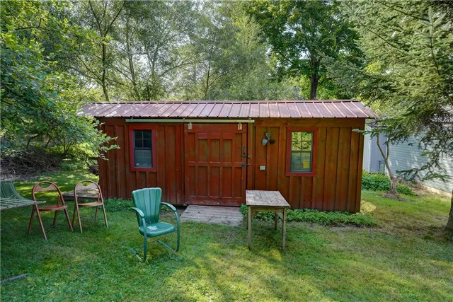 $180,000 | 8258 South Shore Road, Sodus, NY 14555