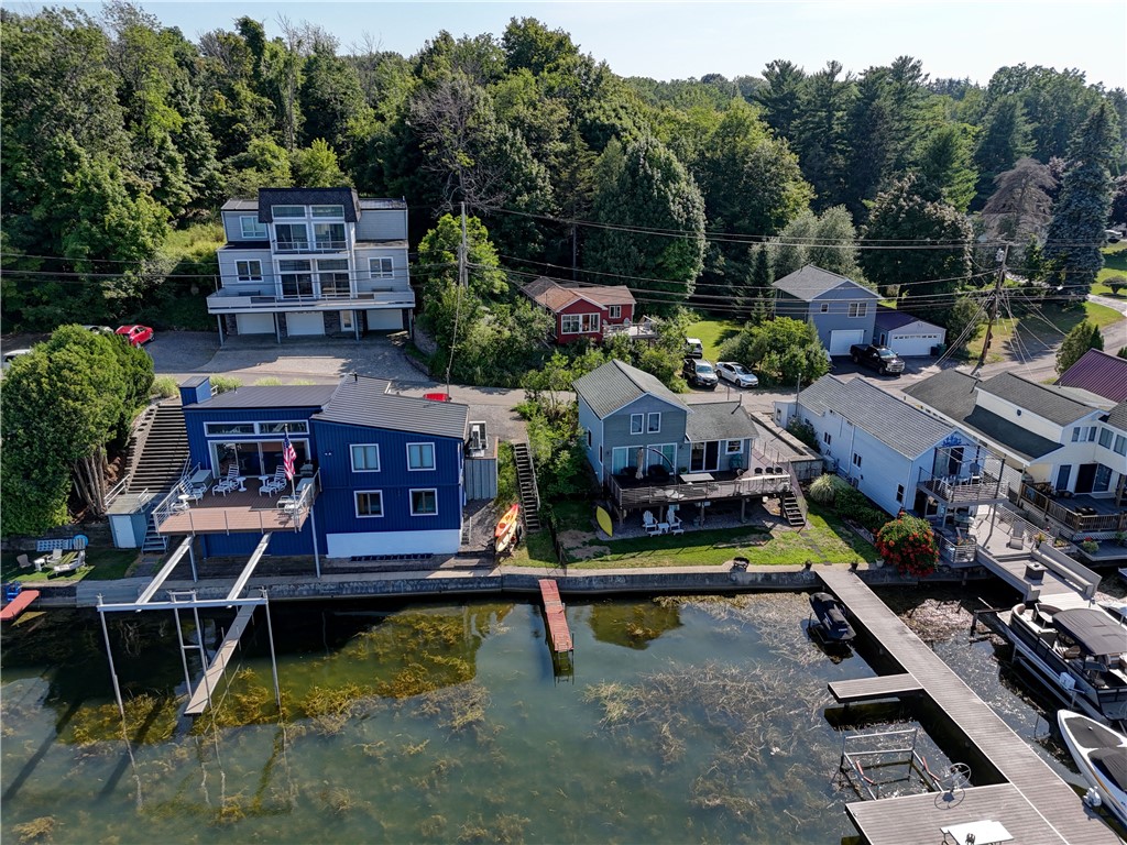 8258 South Shore Road Sodus, NY 14555 - Photo 4 of 36