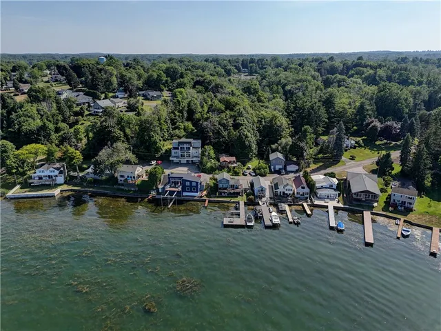 $180,000 | 8258 South Shore Road, Sodus, NY 14555