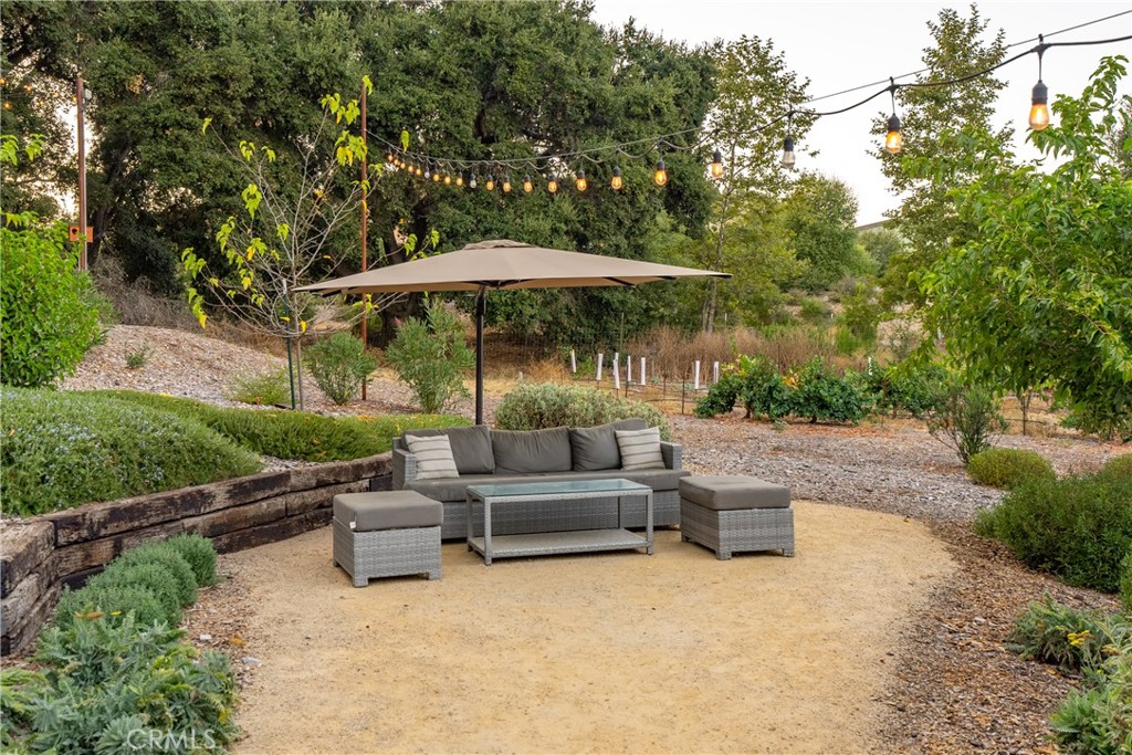 2925 Anderson Road Paso Robles, CA 93446 - Photo 18 of 69 Quiet back yard tasting area