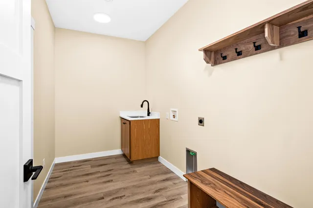 $499,000 | 1564 Carlton Avenue West, Cloquet, MN 55720