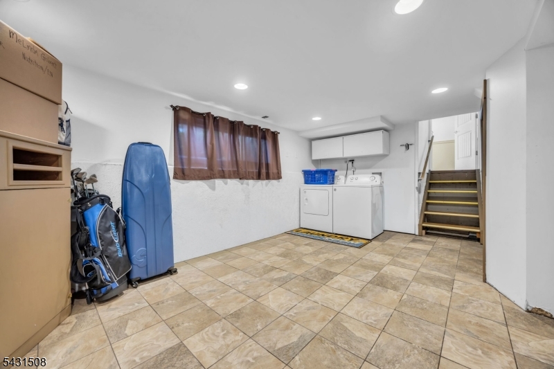1038 Centre Street Raritan, NJ 08869 - Photo 25 of 30