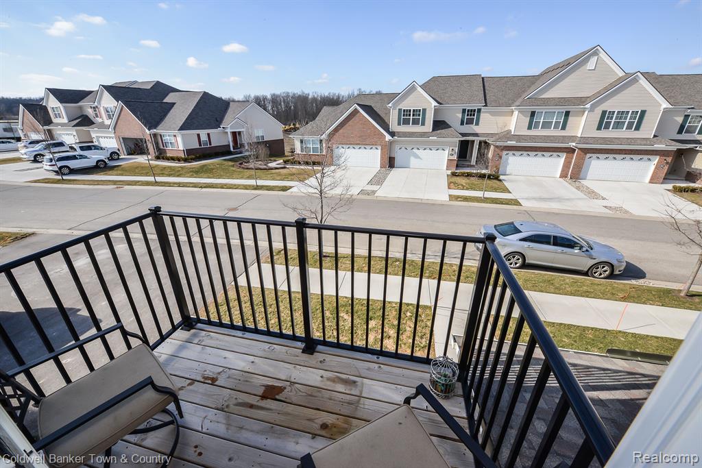 9940 Ridge Run Street Howell, MI 48855 - Photo 4 of 21