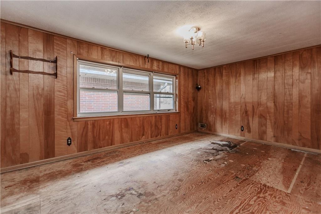 2720 New MacLand Road Powder Springs, GA 30127 - Photo 7 of 38