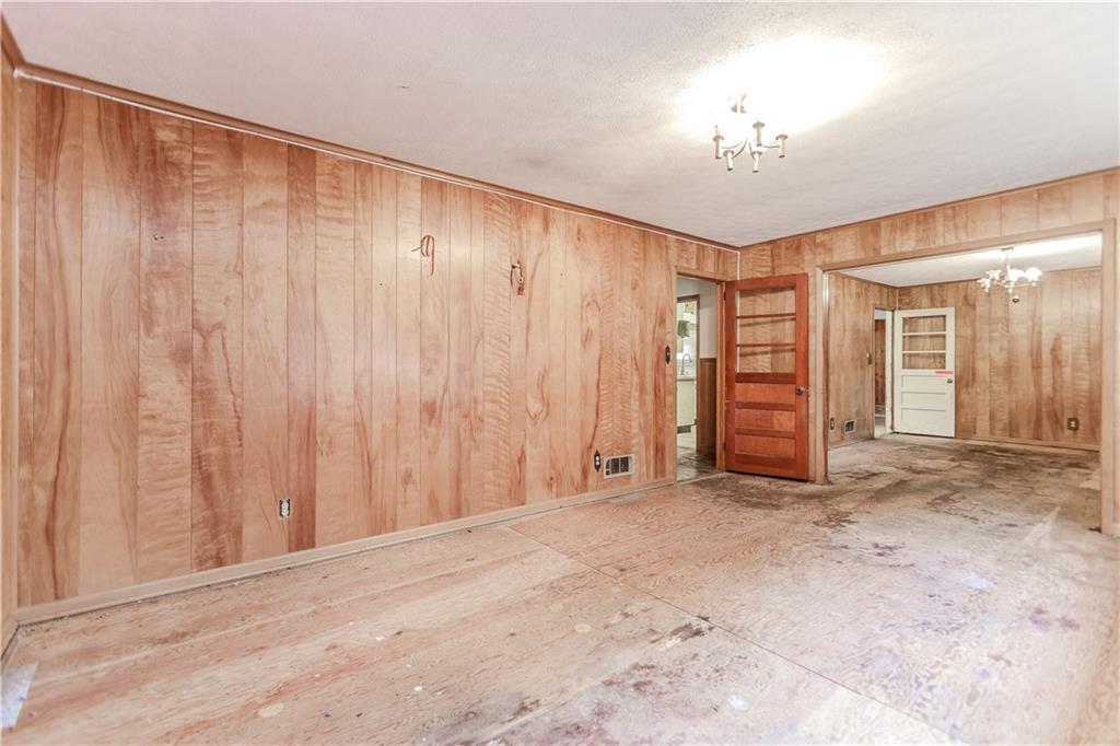 2720 New MacLand Road Powder Springs, GA 30127 - Photo 8 of 38