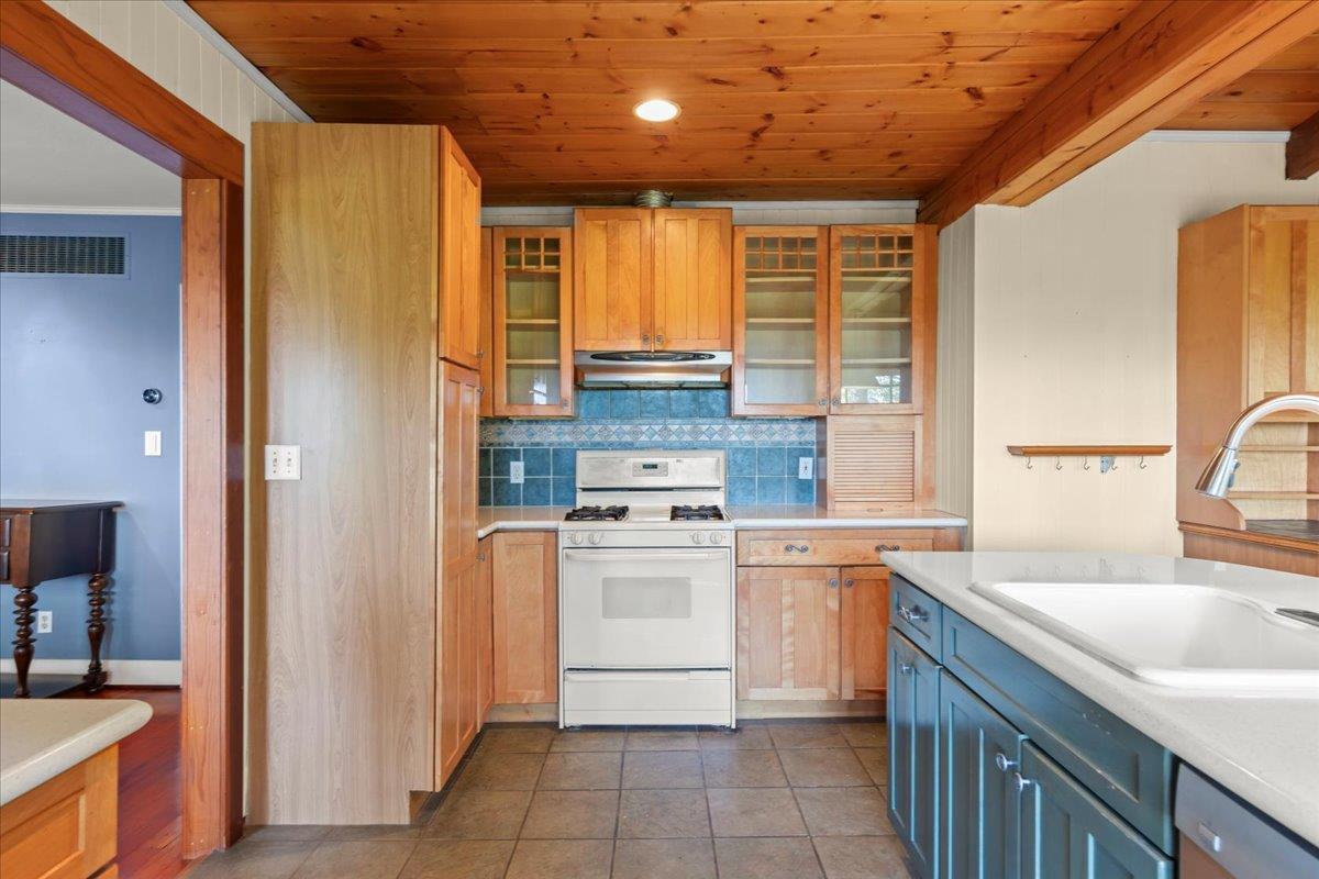 642 Park Road Redwood City, CA 94062 - Photo 14 of 39