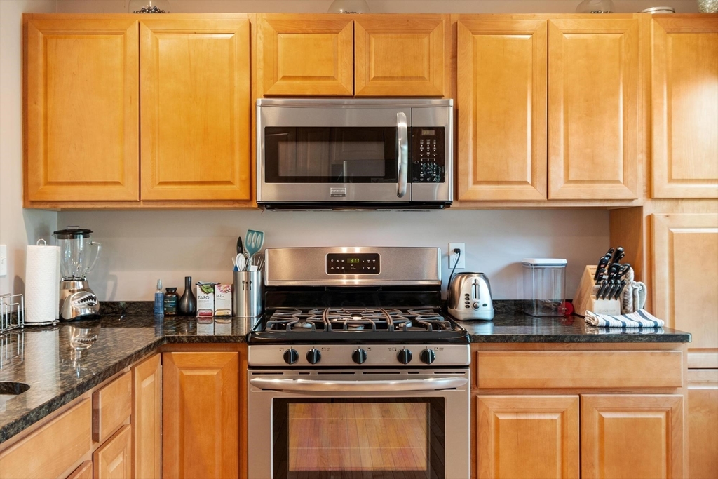 2 Adams Circle Devens, MA 01434 - Photo 9 of 42