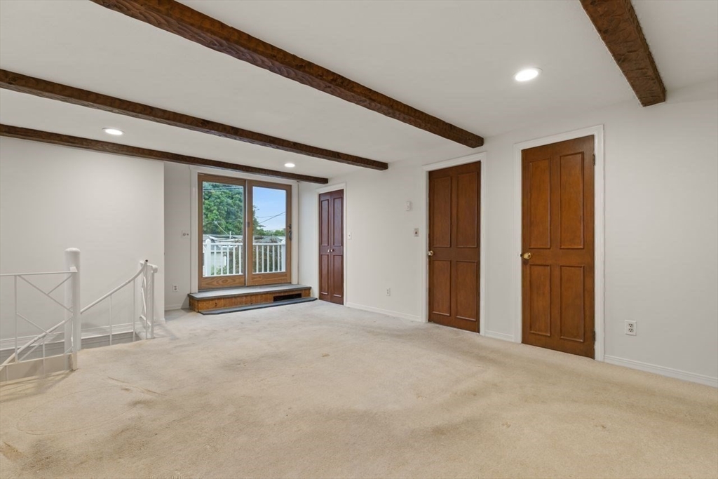 17 Bayview Road Marblehead, MA 01945 - Photo 23 of 42