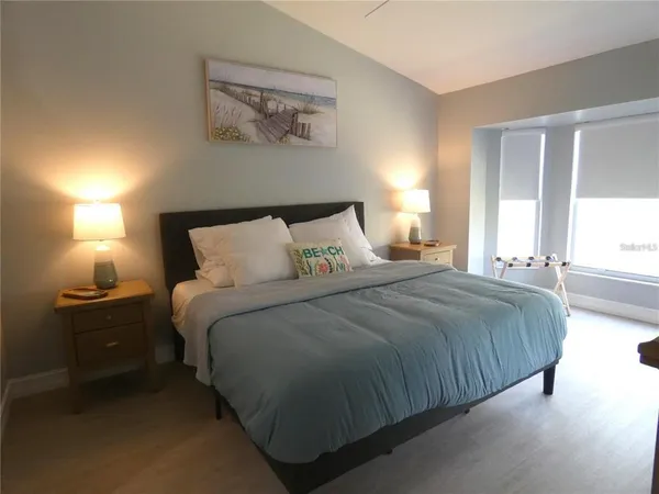 $5,000 | 4640 Tower Hill Lane, Unit 2325, Sarasota, FL 34238