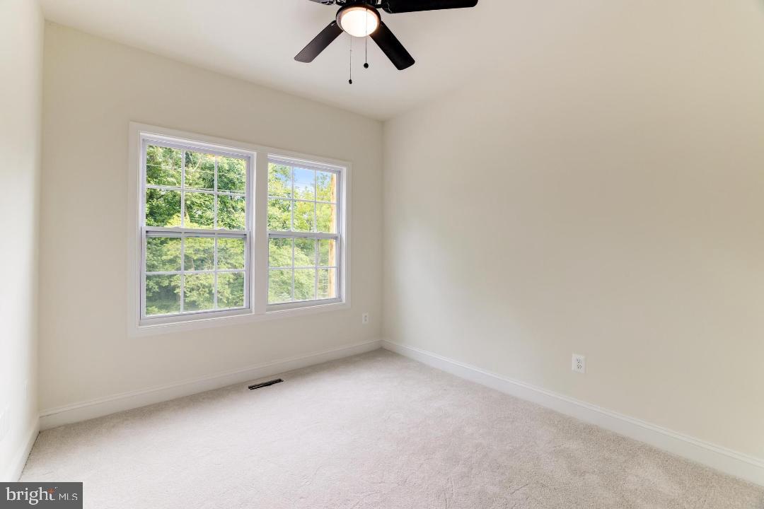 112 Cheyenne Winchester, VA 22602 - Photo 6 of 11