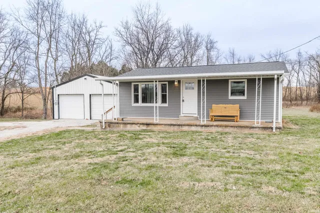 $189,900 | 925 Harold Smith Road, Bedford, IN 47421