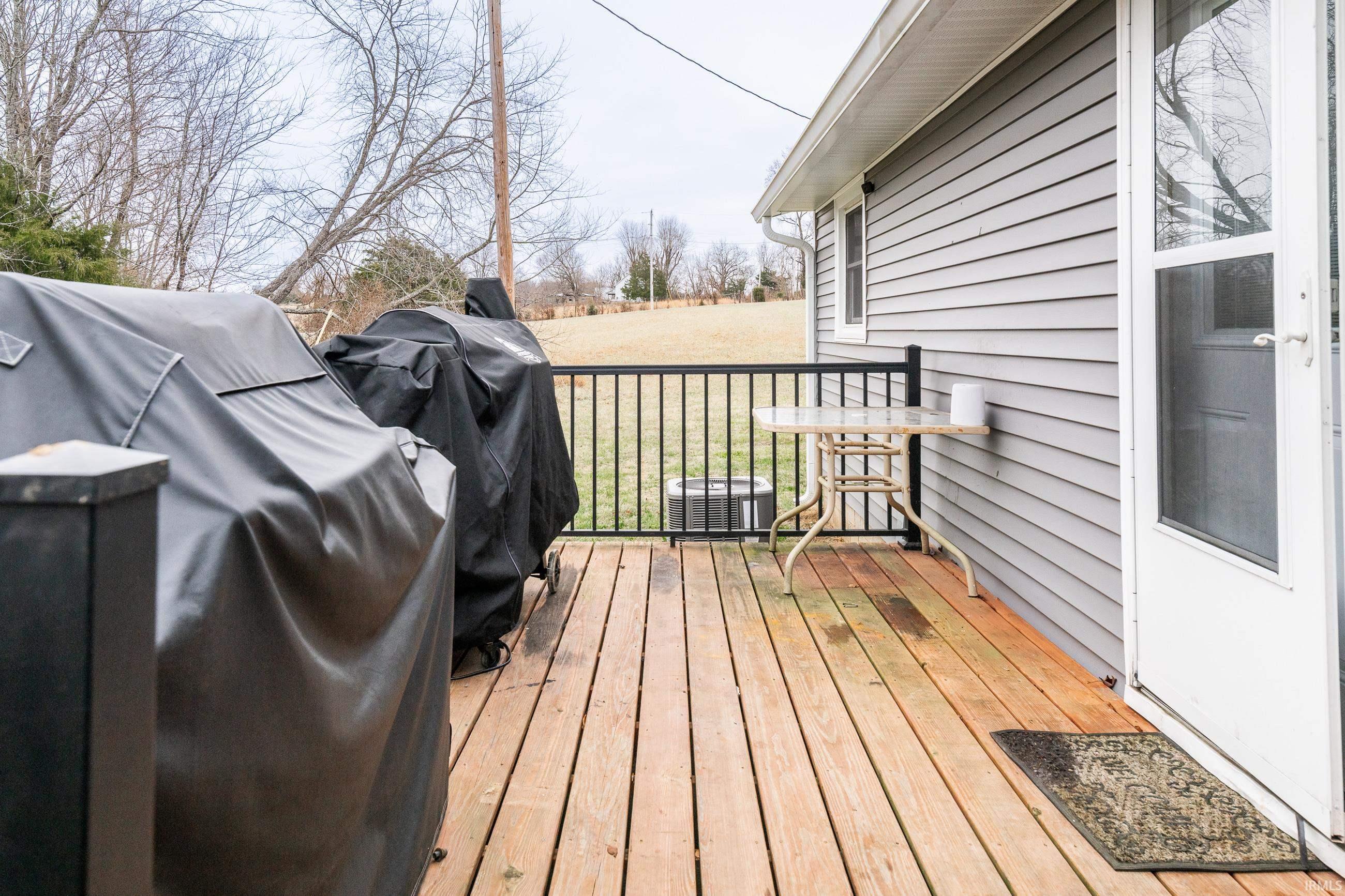 925 Harold Smith Road Bedford, IN 47421 - Photo 27 of 32