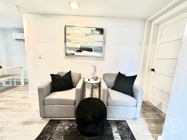 $1,700 | 528 East 37th Street, Unit A, Savannah, GA 31401