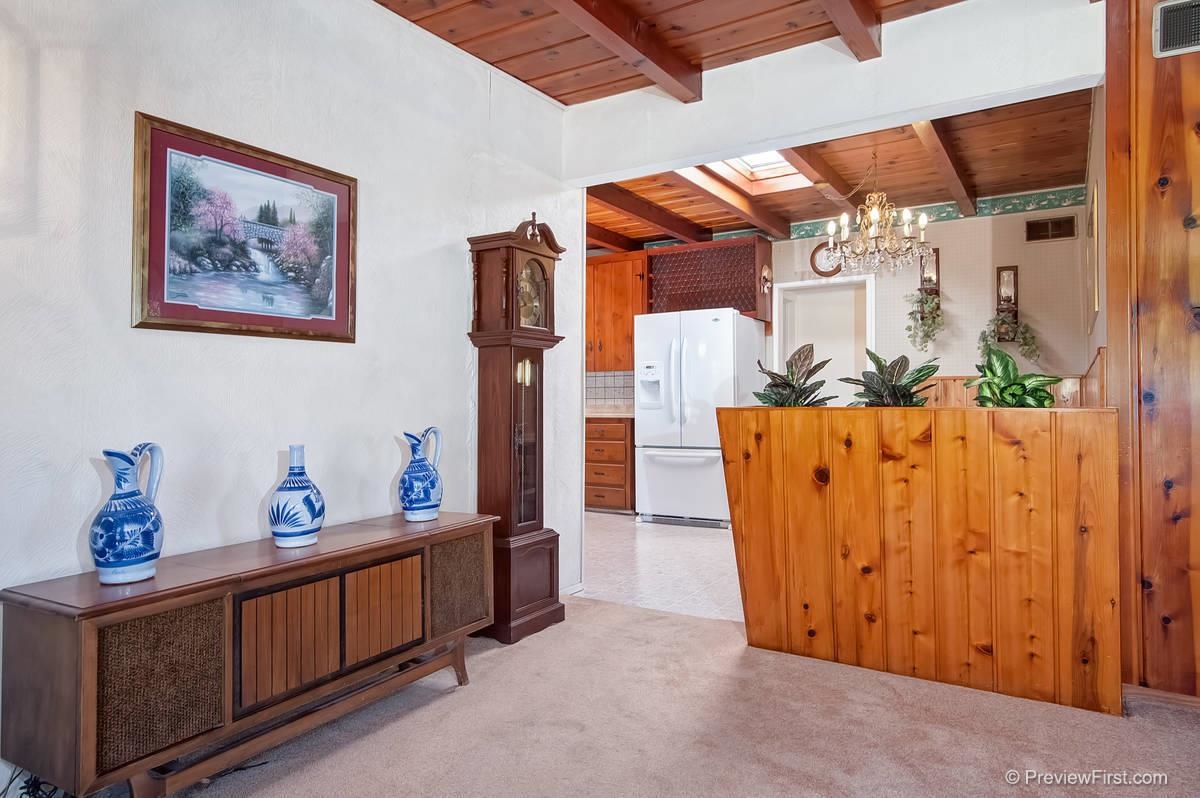 804 Del Rio Avenue Encinitas, CA 92024 - Photo 5 of 23