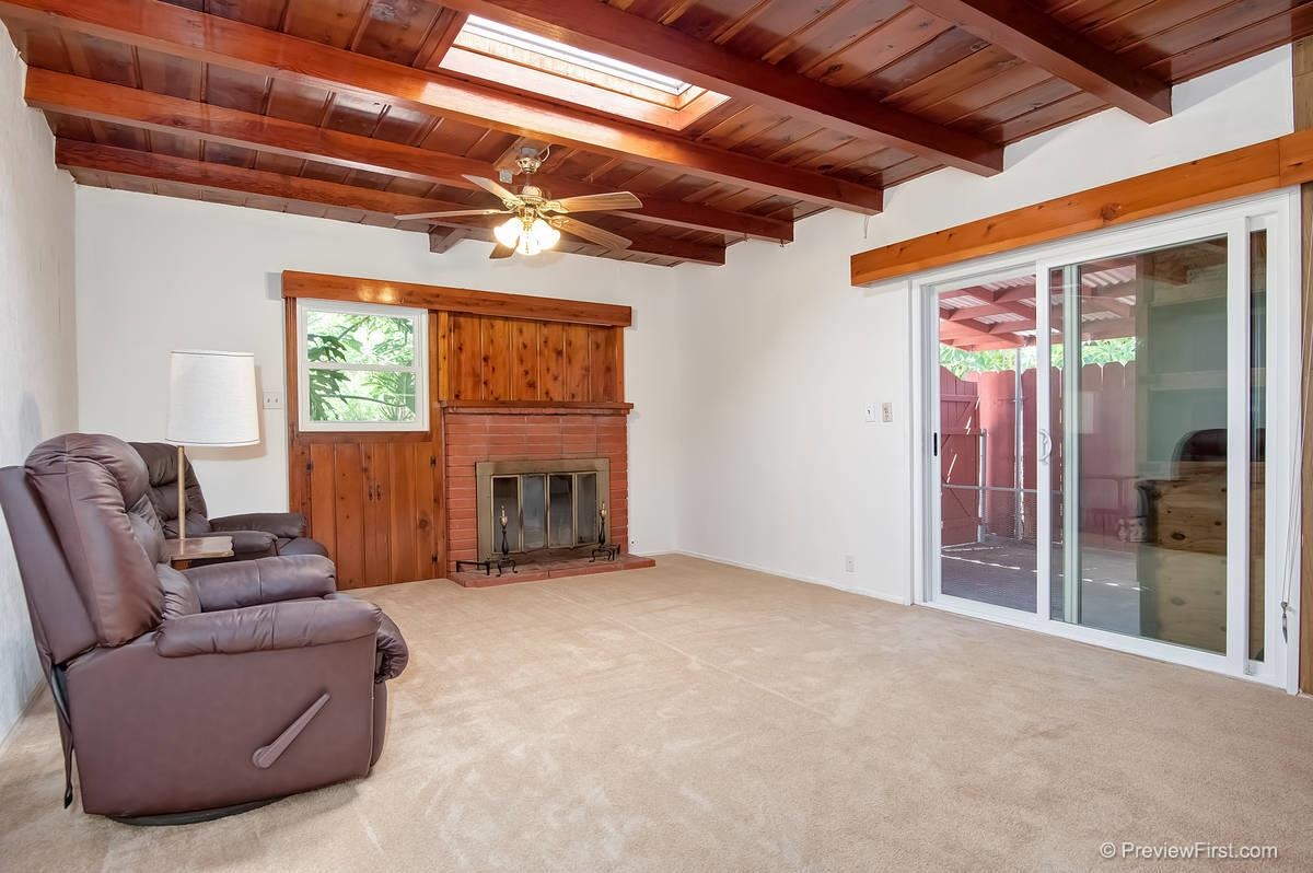 804 Del Rio Avenue Encinitas, CA 92024 - Photo 9 of 23