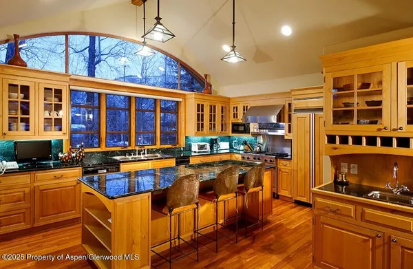 $75,000 | 835 East Cooper Avenue, Unit 4, Aspen, CO 81611