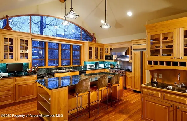 $75,000 | 835 East Cooper Avenue, Unit 4, Aspen, CO 81611