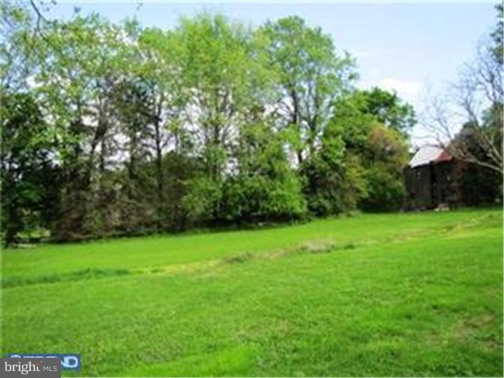 832 Benge Road Hockessin, DE 19707 - Photo 7 of 16 Gallery Image 7