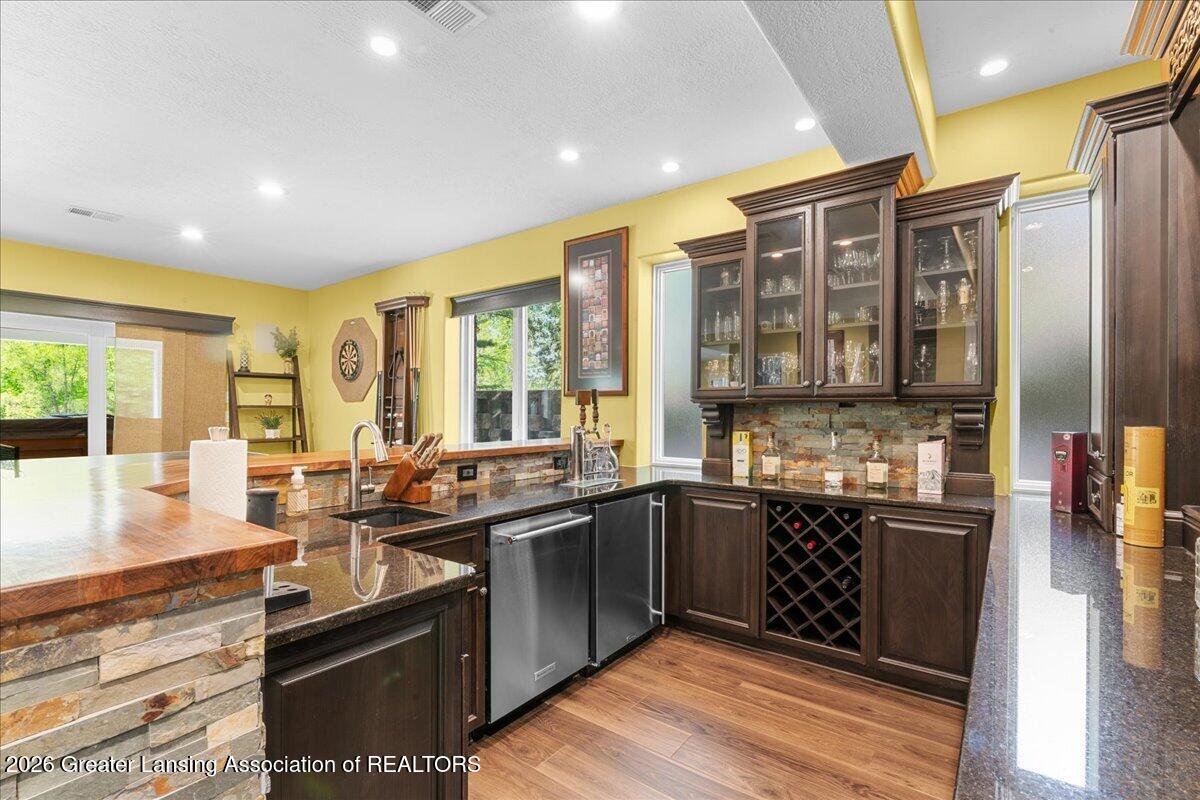 410 West Spring Meadows Lane Dewitt, MI 48820 - Photo 50 of 89 078-Media Jett - 38