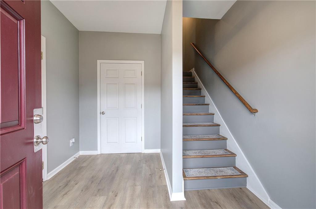 91 Westside Chase Southwest Cartersville, GA 30120 - Photo 4 of 32 a view of entryway with wooden floor