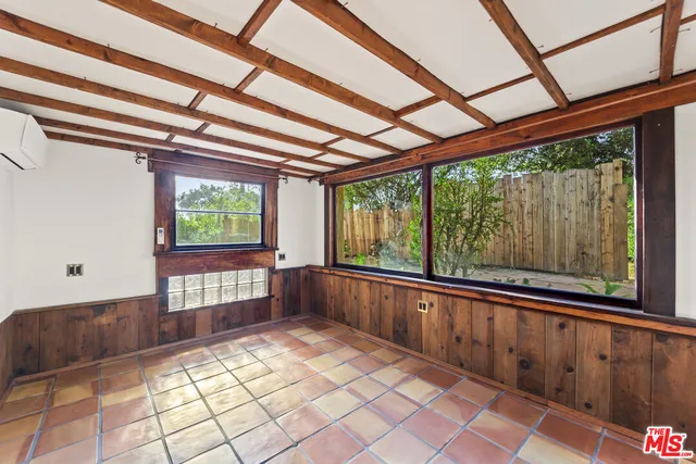 $6,990 | 1403 Avon Park Terrace, Los Angeles, CA 90026