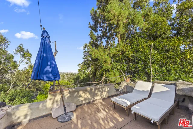 $6,990 | 1403 Avon Park Terrace, Los Angeles, CA 90026