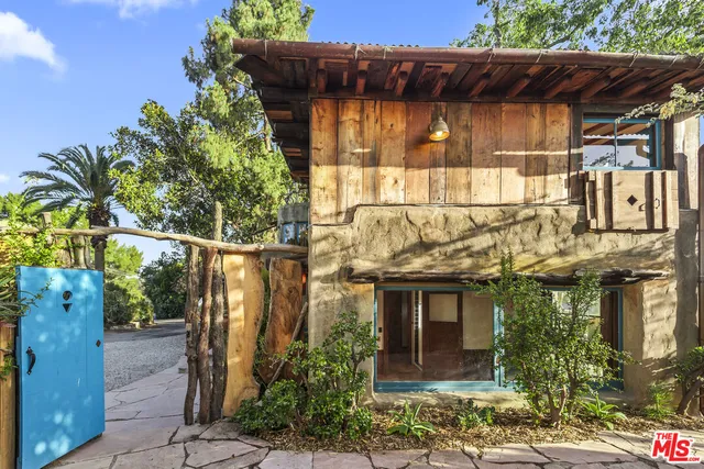 $6,990 | 1403 Avon Park Terrace, Los Angeles, CA 90026