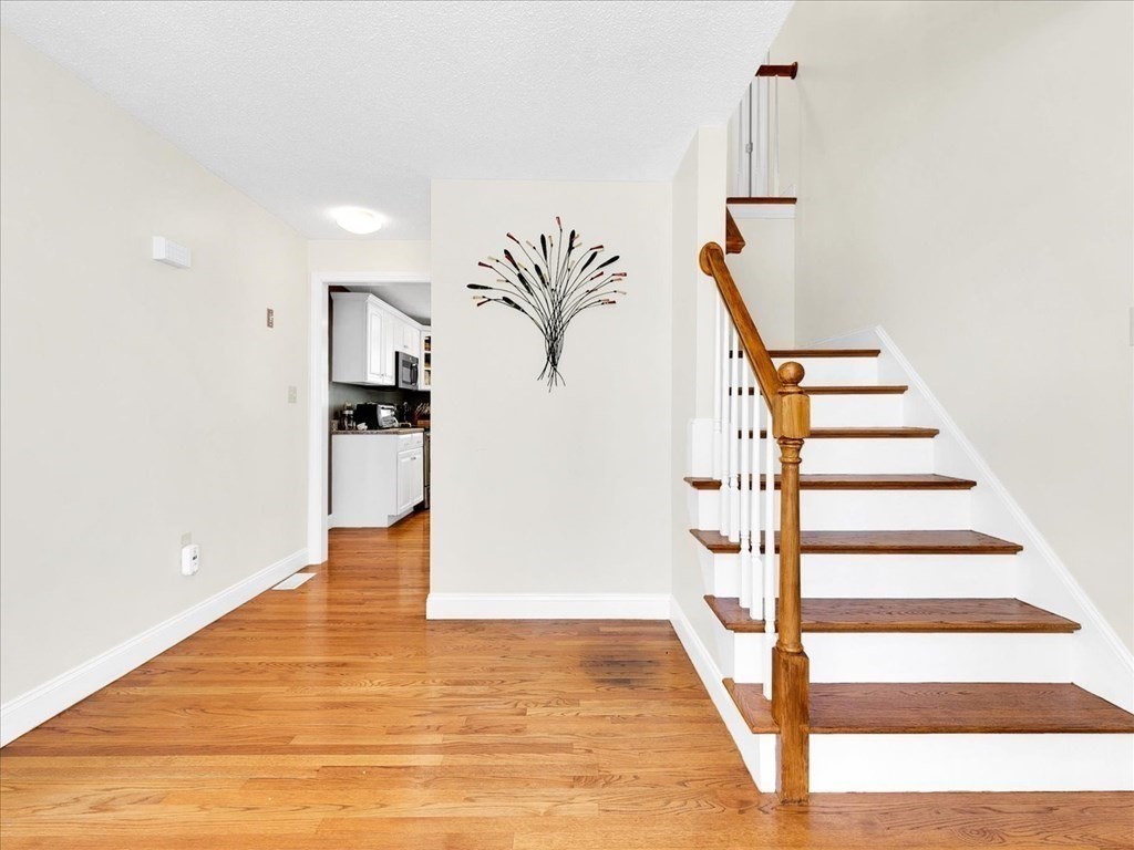 34 West Shore Road Merrimac, MA 01860 - Photo 4 of 23 Gallery Image 4