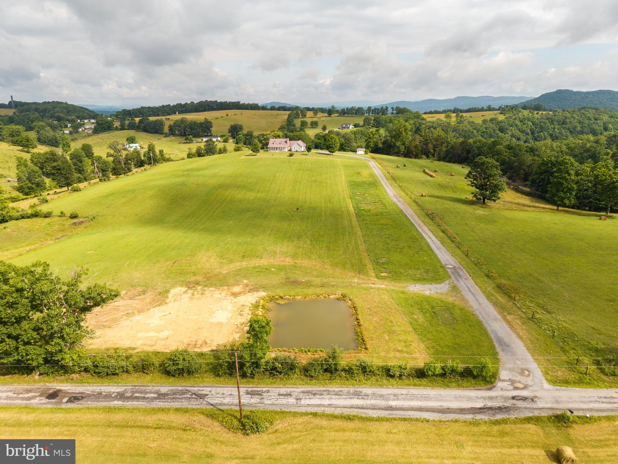 2046 Simms Hill Road Lindside, WV 24951 - Photo 13 of 69