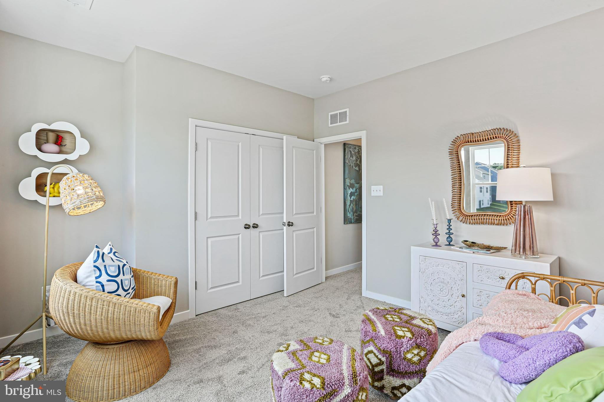Shenandoah Springs Shenandoah Springs, Unit BRIARS Ranson, WV 25438 - Photo 11 of 23 a living room with furniture and window