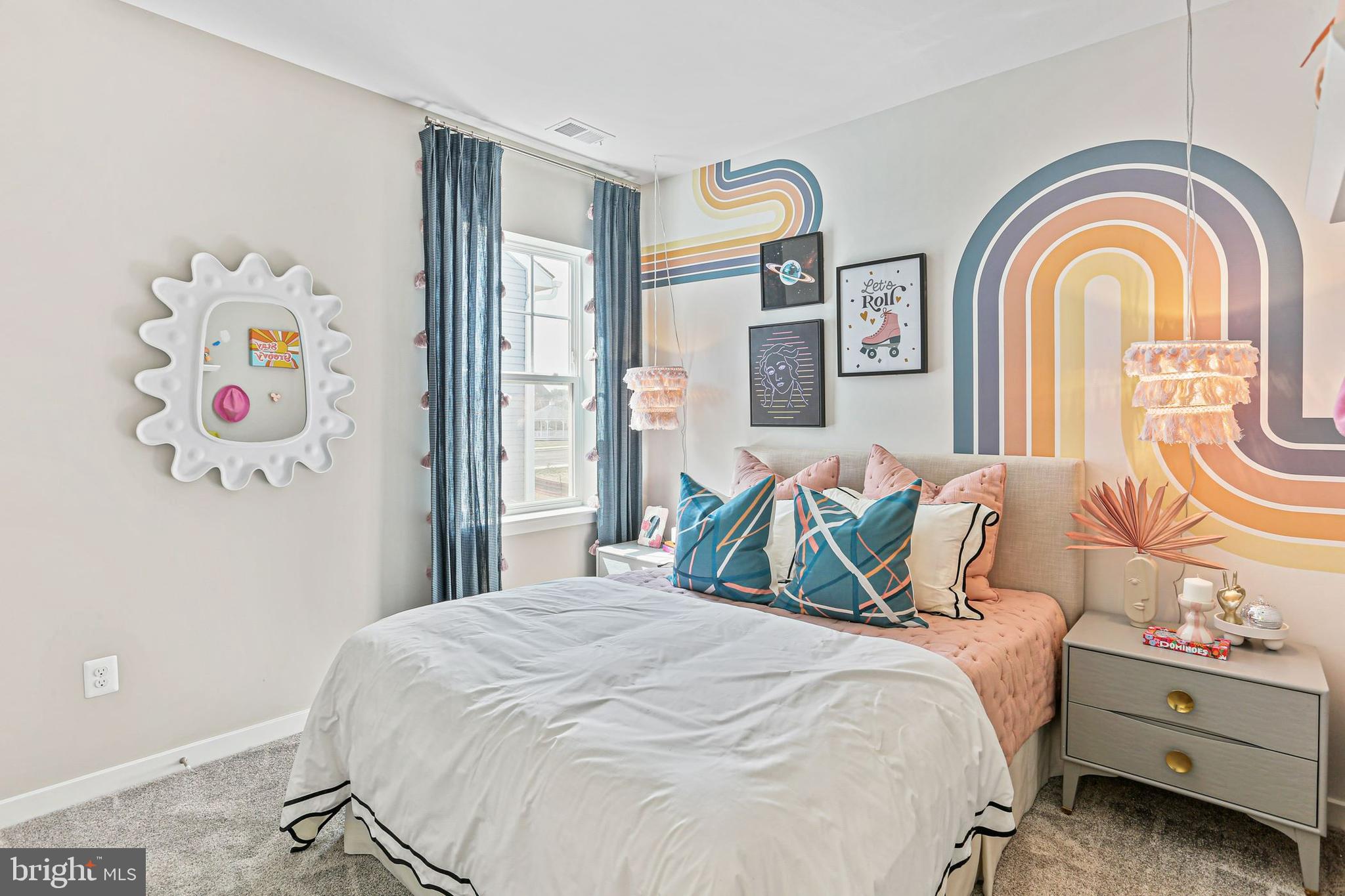 Shenandoah Springs Shenandoah Springs, Unit BRIARS Ranson, WV 25438 - Photo 15 of 23 a bedroom with a bed and a painting on the wall