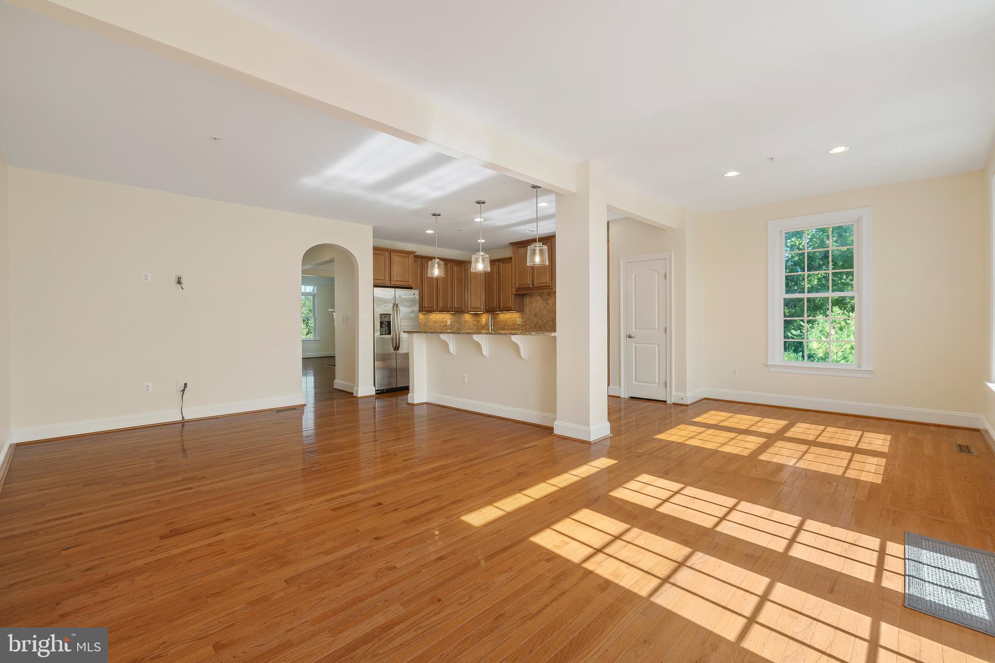 7582 Morris Street Fulton, MD 20723 - Photo 11 of 35 Kitchen Family Rm Combo