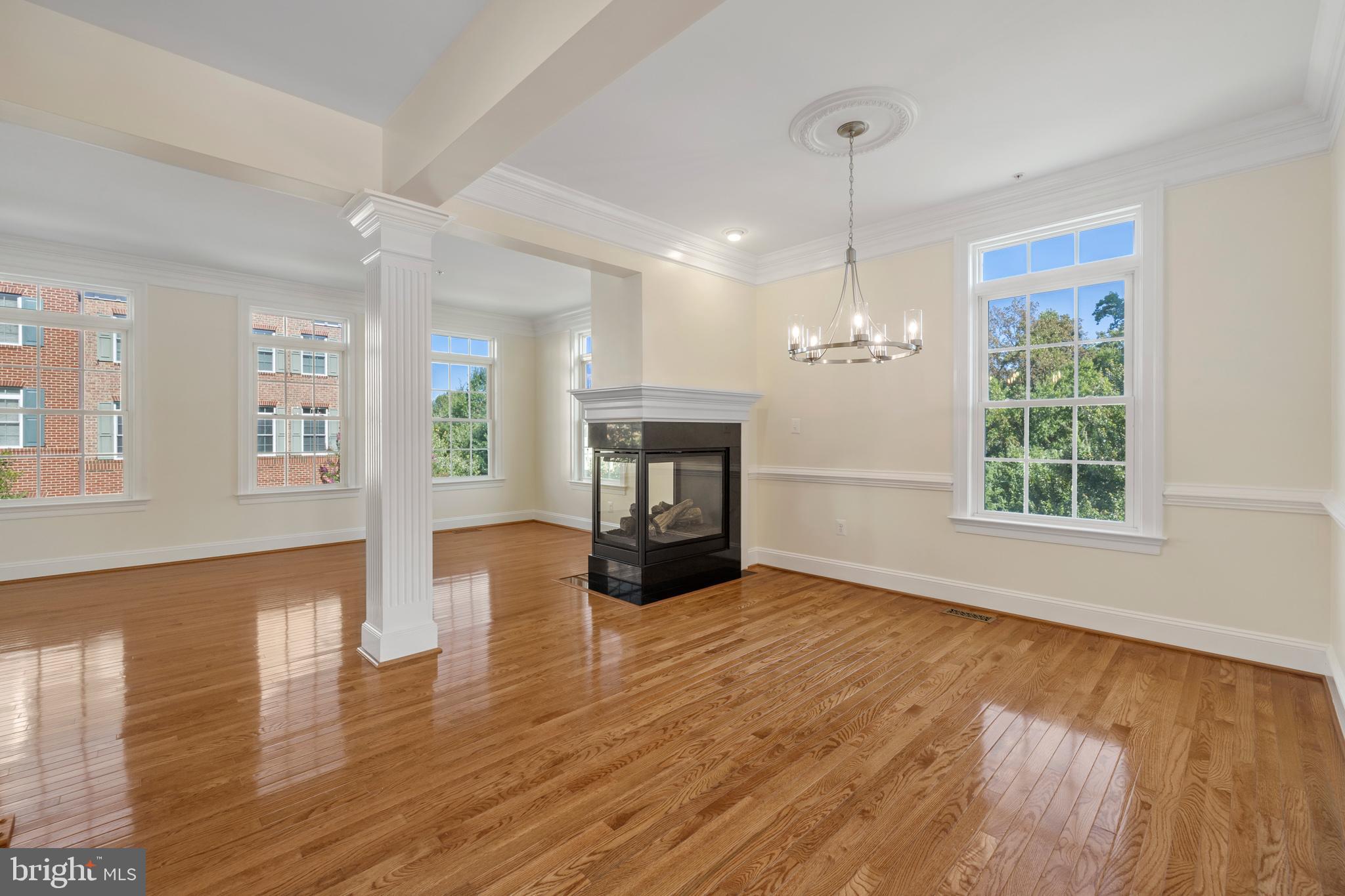 7582 Morris Street Fulton, MD 20723 - Photo 7 of 35 Main Level Living Rm