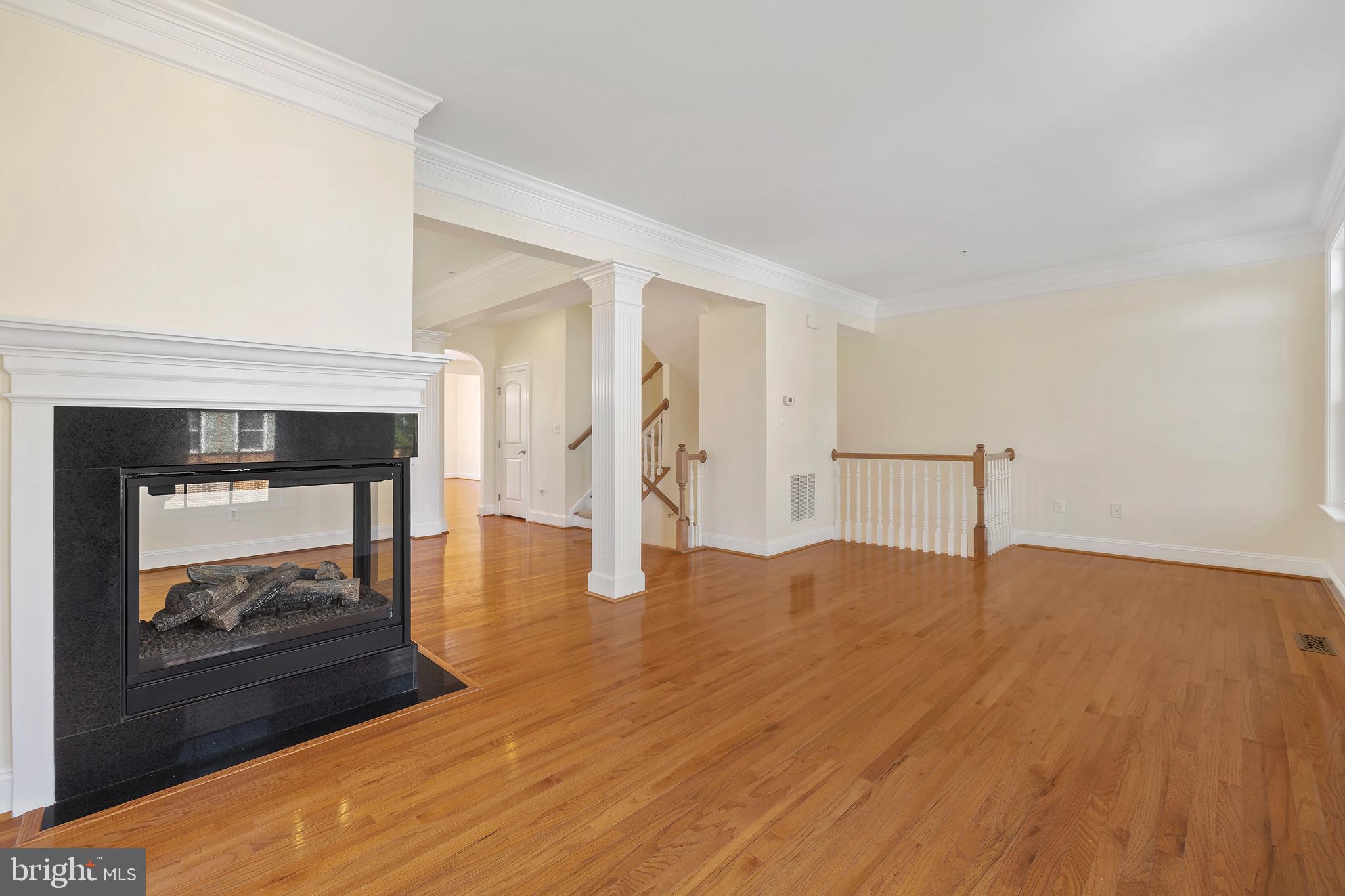 7582 Morris Street Fulton, MD 20723 - Photo 9 of 35 Living Rm
