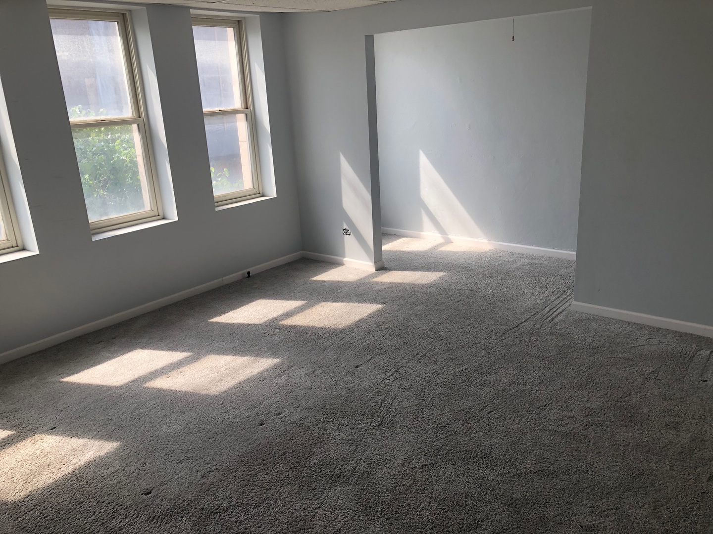 8 North Broadway, Unit 2 Aurora, IL 60505 - Photo 4 of 9