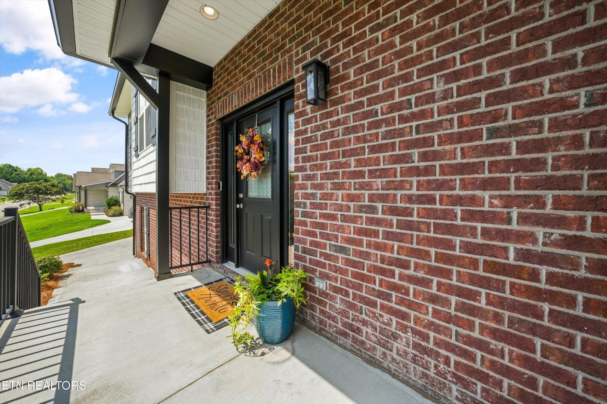 117 Crossroads Boulevard Oak Ridge, TN 37830 - Photo 2 of 60 Gallery Image 2