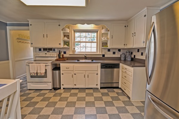 4 Stetson Road Natick, MA 01760 - Photo 9 of 23 Gallery Image 9