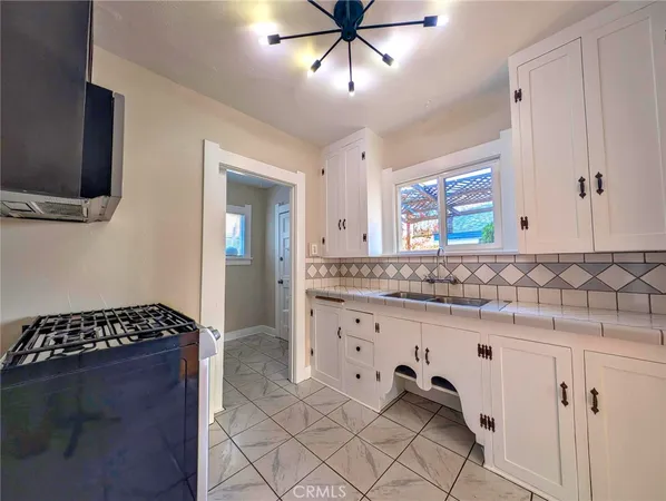 $2,450 | 2731 North Pershing Avenue, San Bernardino, CA 92405