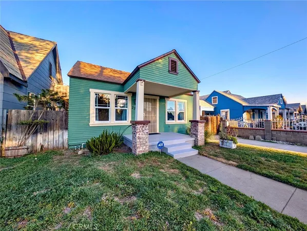 $2,450 | 2731 North Pershing Avenue, San Bernardino, CA 92405