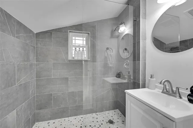 $4,500 | 15 Northeast 95th Street, Miami Shores, FL 33138